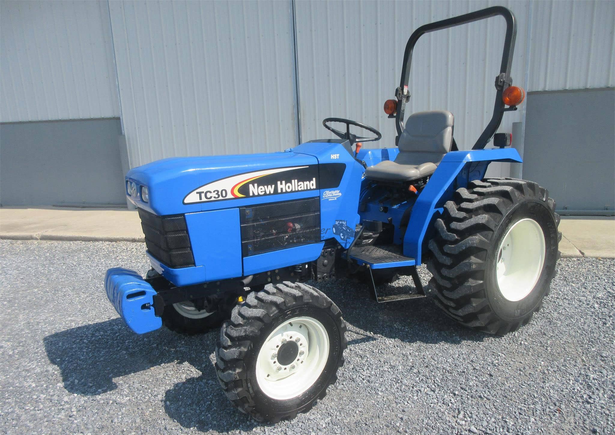 Tractor New Holland Tc30 Review